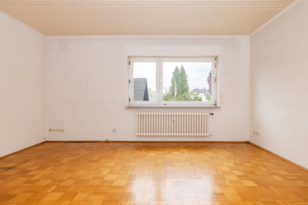 Zimmer Rechts - 1.OG