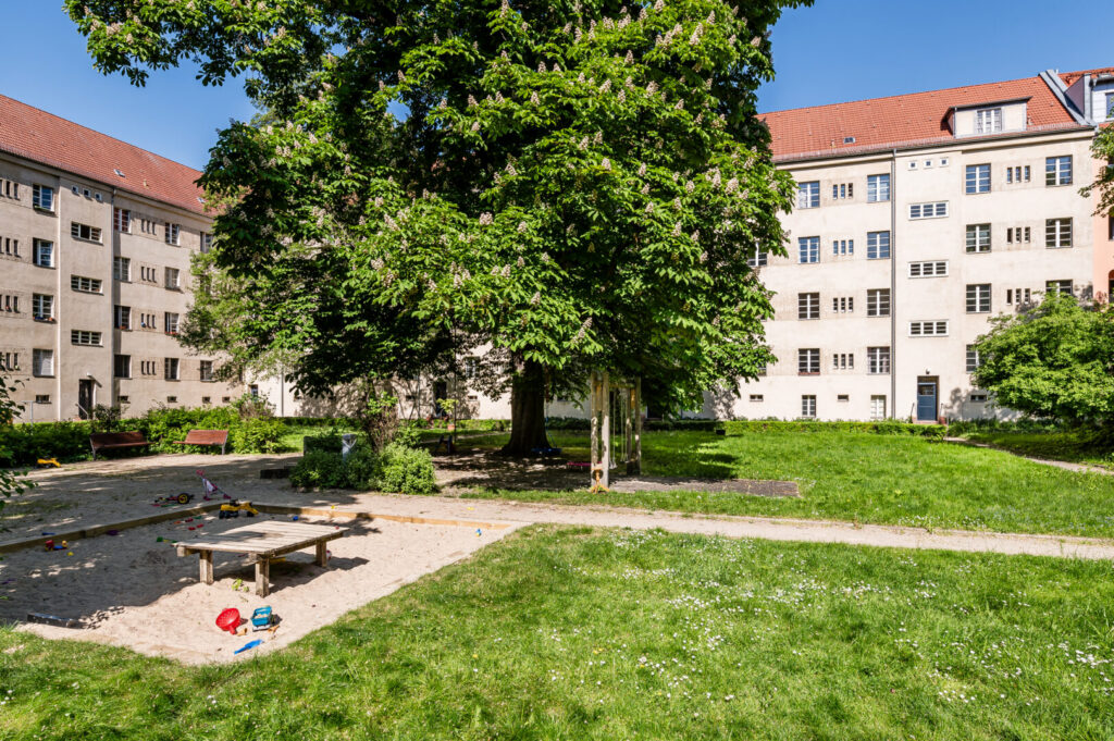 Innenhof - Spielplatz