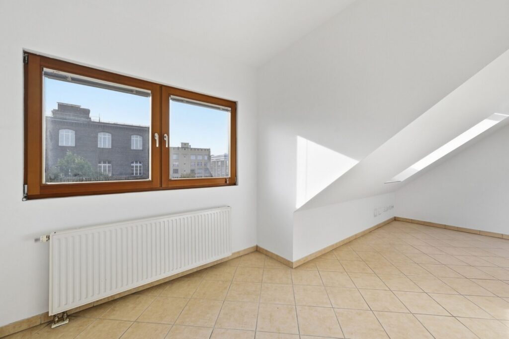 Arbeits-/Gäste-/Kinderzimmer